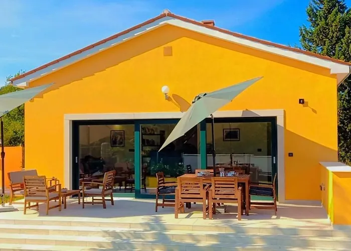 Casa Alice Nyaraló *