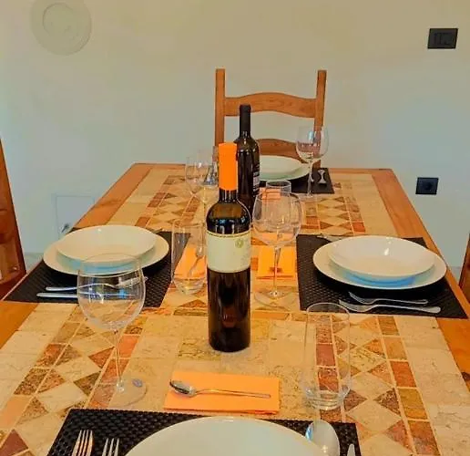 Semesterbostad Casa Alice *